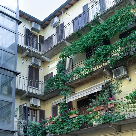 Italianway Comfort - Rosmini 7 公寓